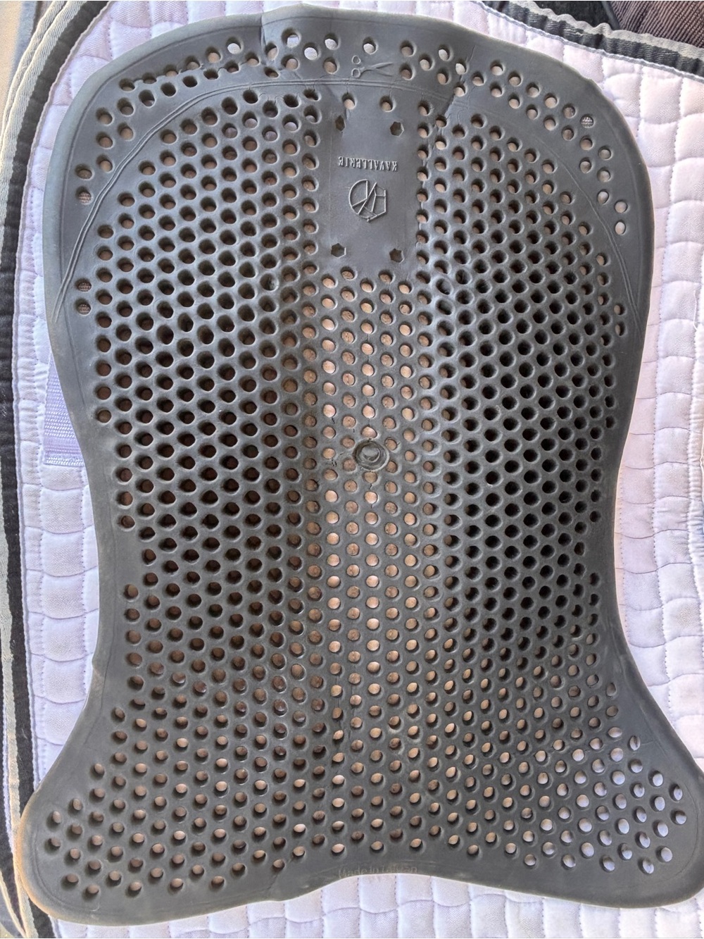 Kavallerie mid riser gel pad